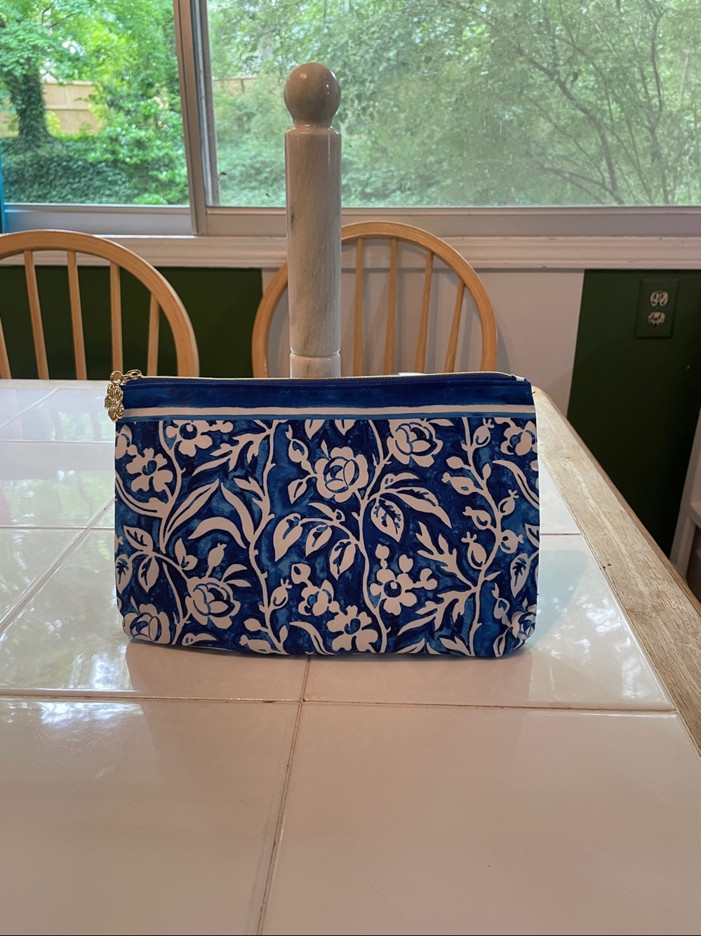 Blue Floral Pattern Zip Pouch with Gold Accents